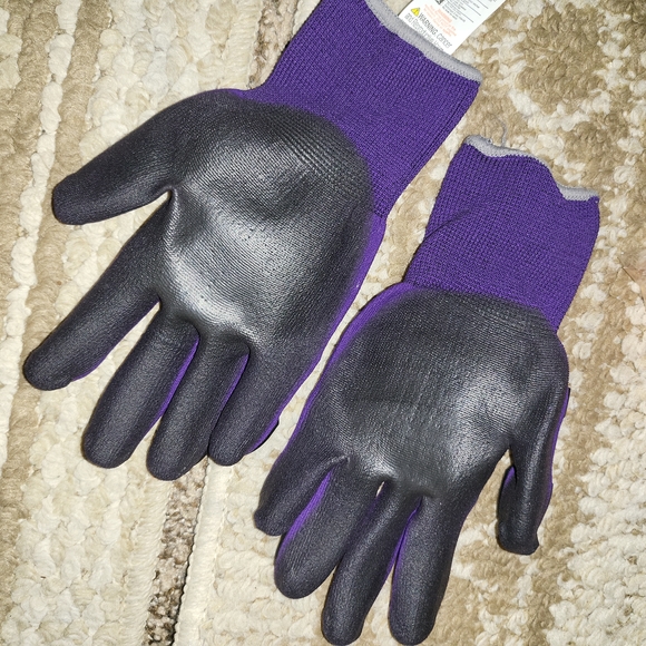 Brand new women's kobalt gloves - Picture 2 of 2